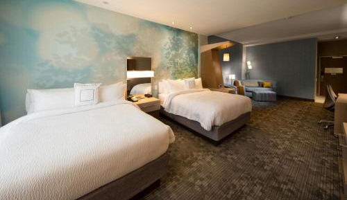 Queen Suite with Two Queen Beds and Sofa Bed