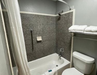 Double Room with Two Double Beds - Non-Smoking