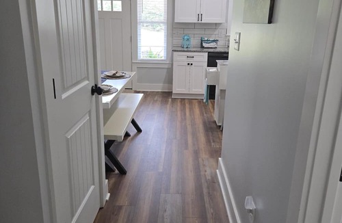 Stonecrest Cottage | New Cottage in Lake Lure! Privacy and Comfort Hot Tub & Firepit!
